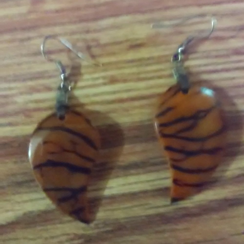 Pierced Earrings Brown and Black Hangs 2 1/2" x 7/8" Wide